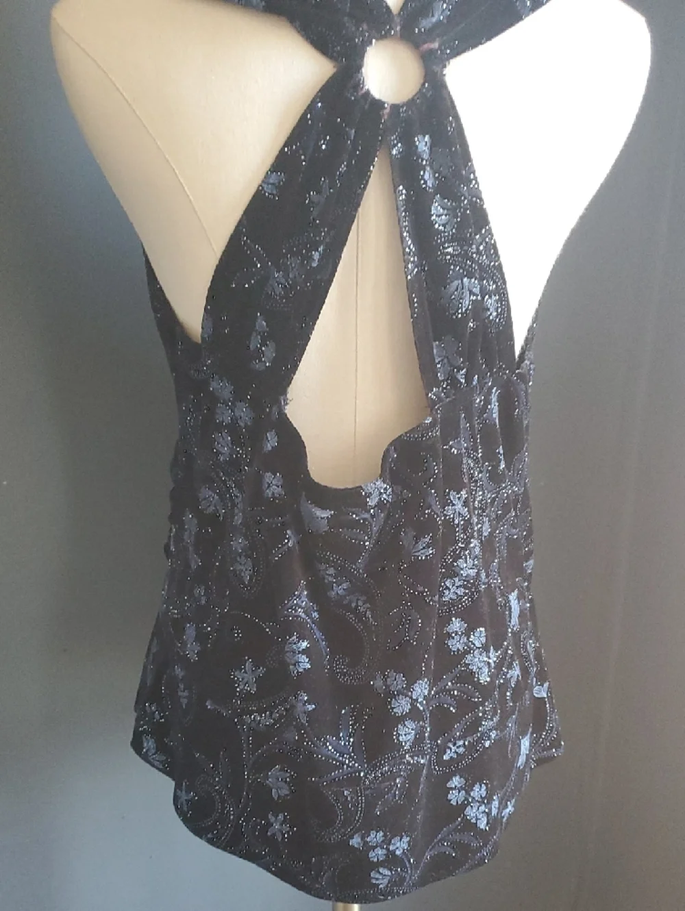 Studio Black Sleeveless Wrap Camisole with Blue Paisley Velvet Print - Picture 6 of 12